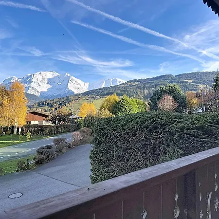Cosy Avec Balcon Pres Du Centre De - Fr-1-560-170 *